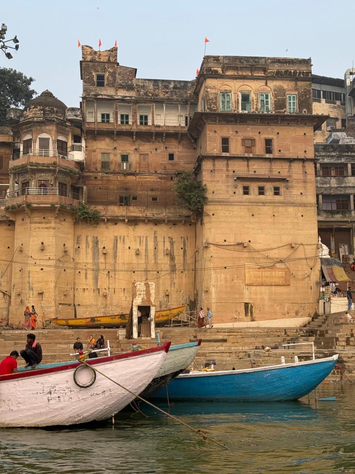 Rana Mahal - A Boutique Place バラナシ エクステリア 写真